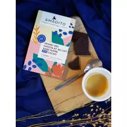 amadito-chocolat-70g-lait-37-cacao-colombie-avec un café