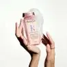 shampoing-bain-gloss-absolu-HYDRA-GLAZE-main-mousse- shampoing-bain-gloss-absolu-HYDRA-GLAZE-main-mousse-