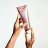 gloss-absolu-soin-fondant-kerastase-insta-glaze-mains