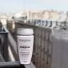shampooing bain anti-pelliculaire-kerastase-purifiant-cuir chevelu-sec-gras sur un balcon