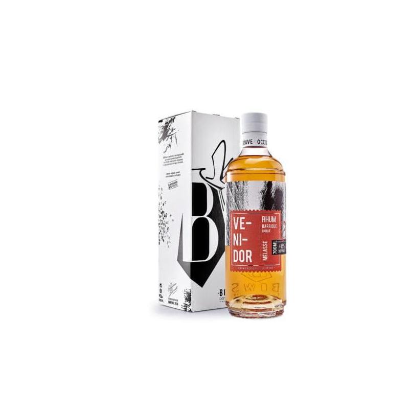 Rhum vieilli venidor-bows-distillerie avec sa boite-montauban-occitanie Rhum vieilli venidor-bows-distillerie avec sa boite-montauban-occitanie